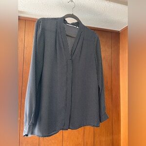 Violet + Claire navy and white blouse M